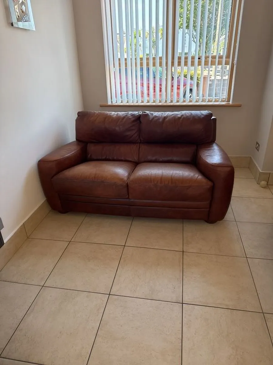 Brown/Tan 2 & 3 seater leather couches - Image 2