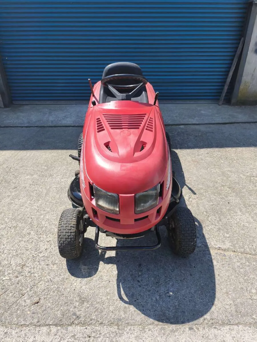 Castle garden ride on mower - Image 2