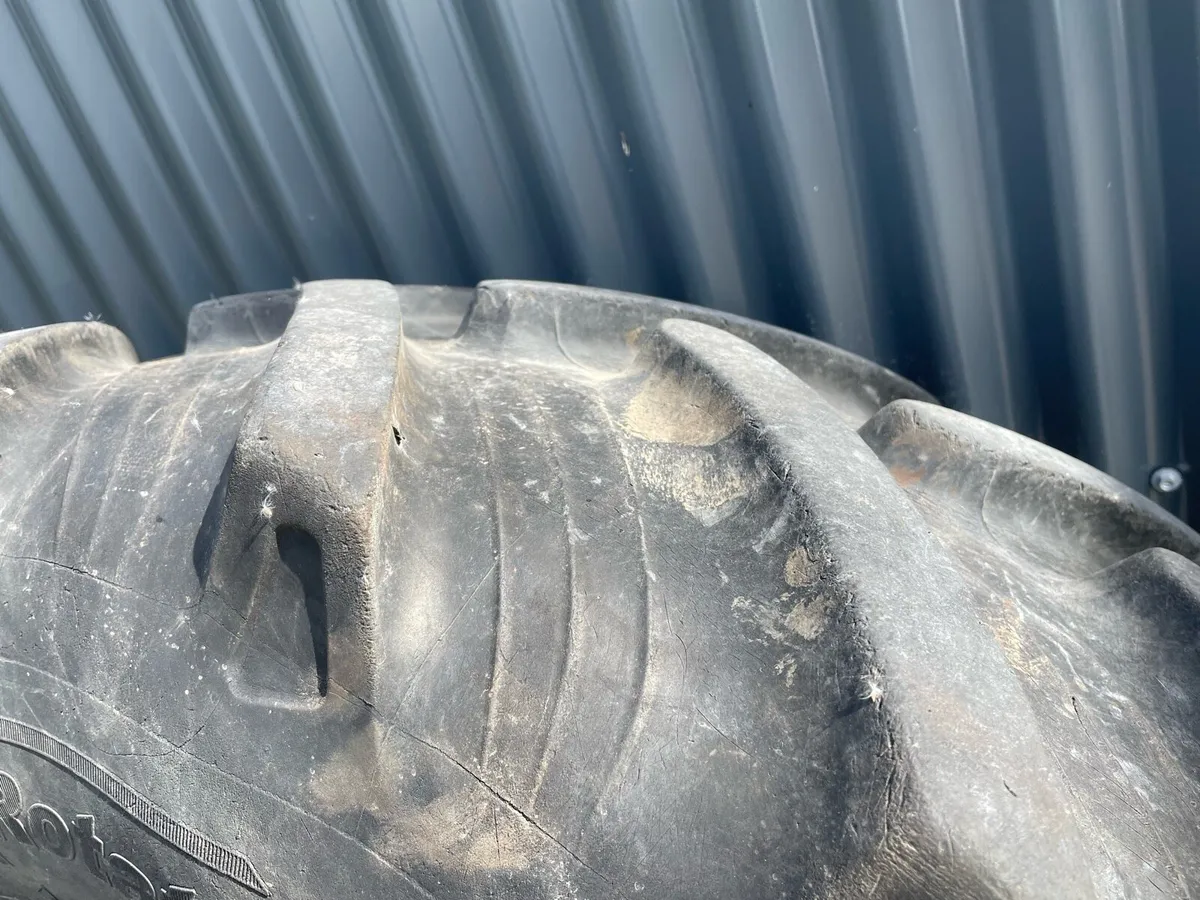 2 Tyres 420/70/28 - Image 3