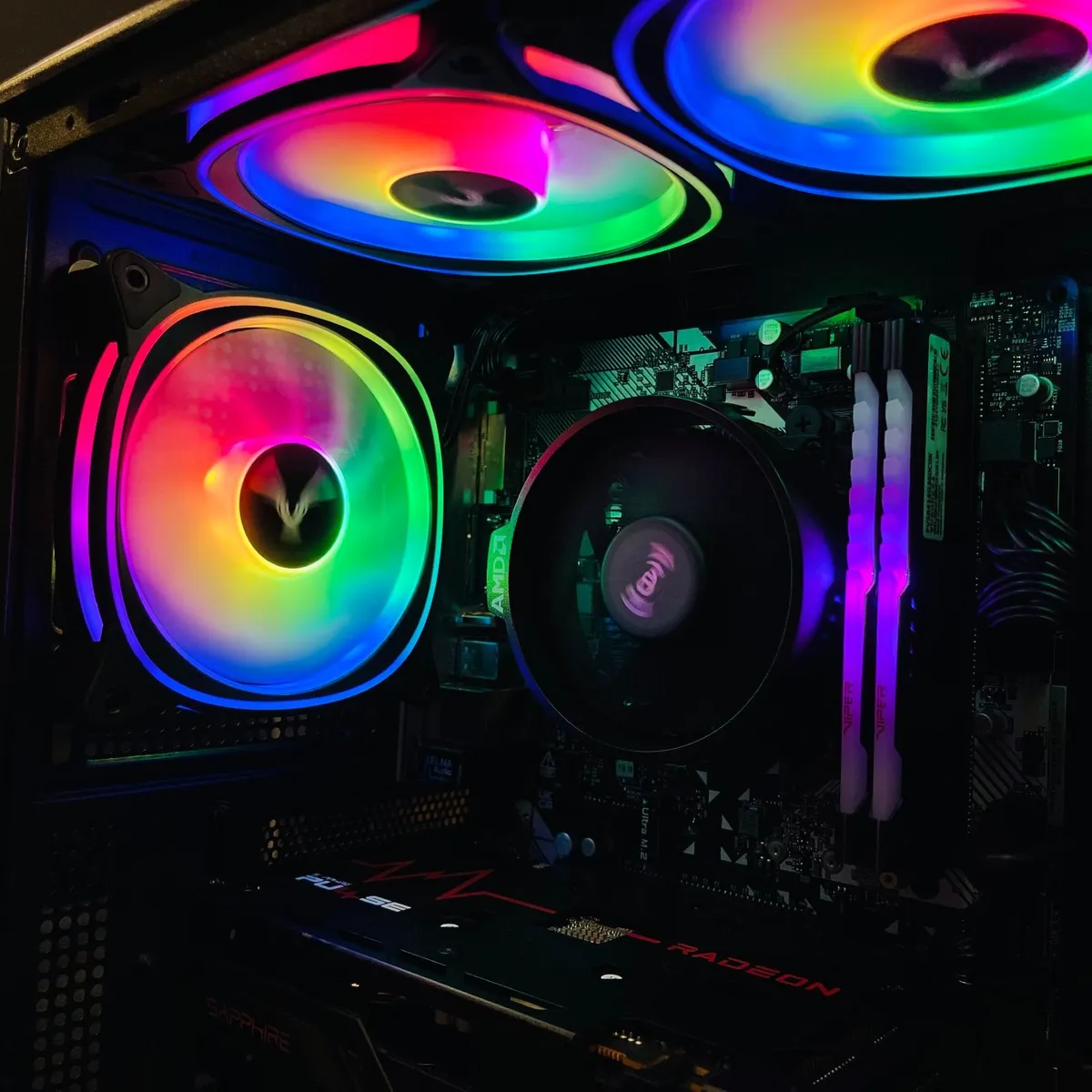 Gaming PC Ryzen 5, RX 6600 8GB, 16GB RAM - Image 2