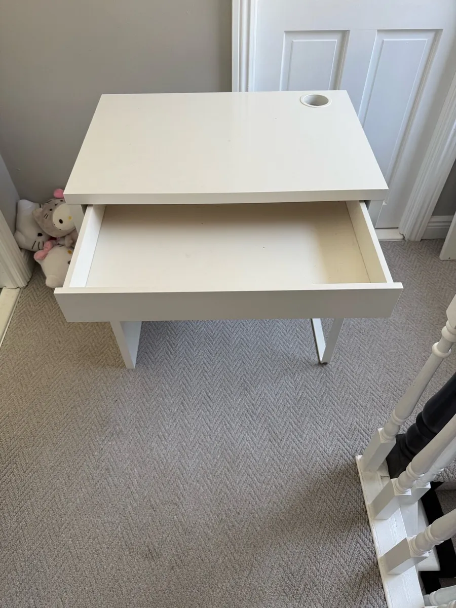 Kids Desk - Image 2