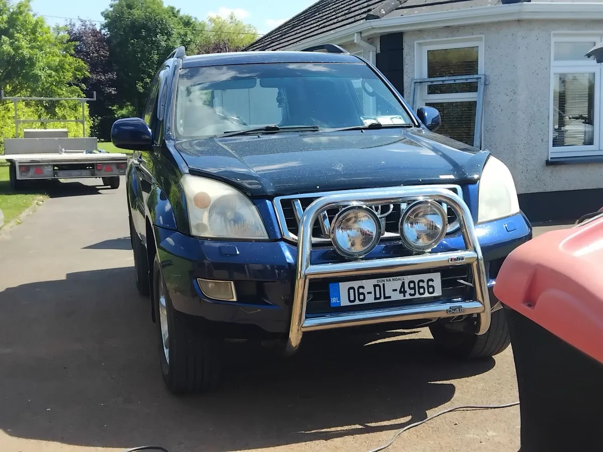 Toyota Land Cruiser 2006 - Image 3