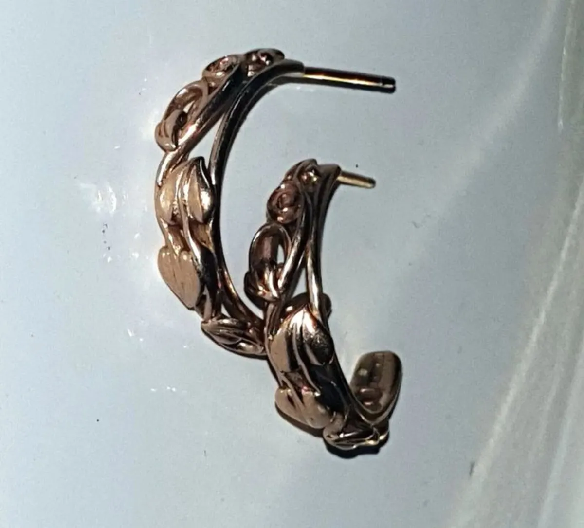 Vintage Hallmarked 9ct Gold Harrods Hoop Earrings - Image 3