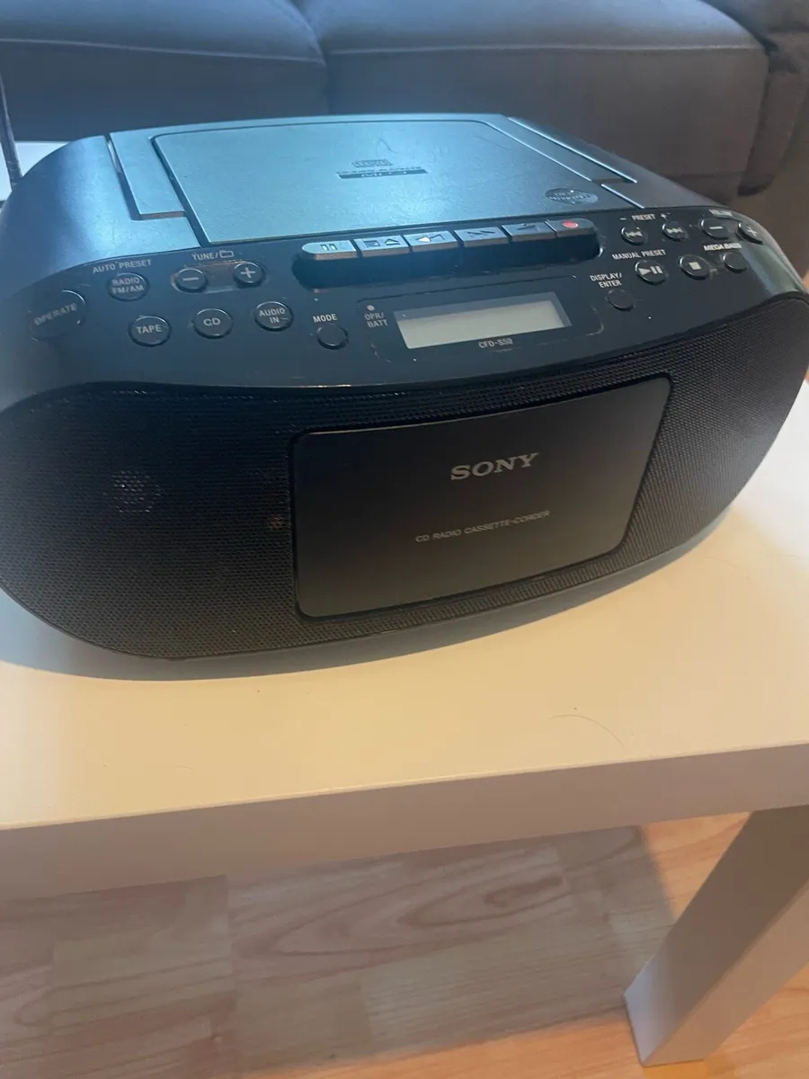 SONY Portable Stereo Unit, Radio, CD, MP3 & Tape - Image 2
