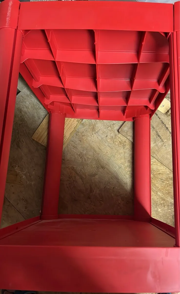 New Soudal hard plastic stands - Image 3