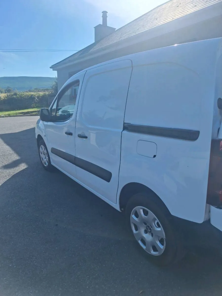 Peugoet partner - Image 2