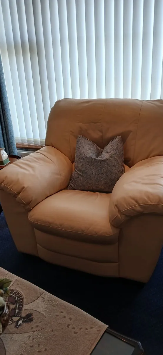 Beige three piece suite, and Foot stool. - Image 4