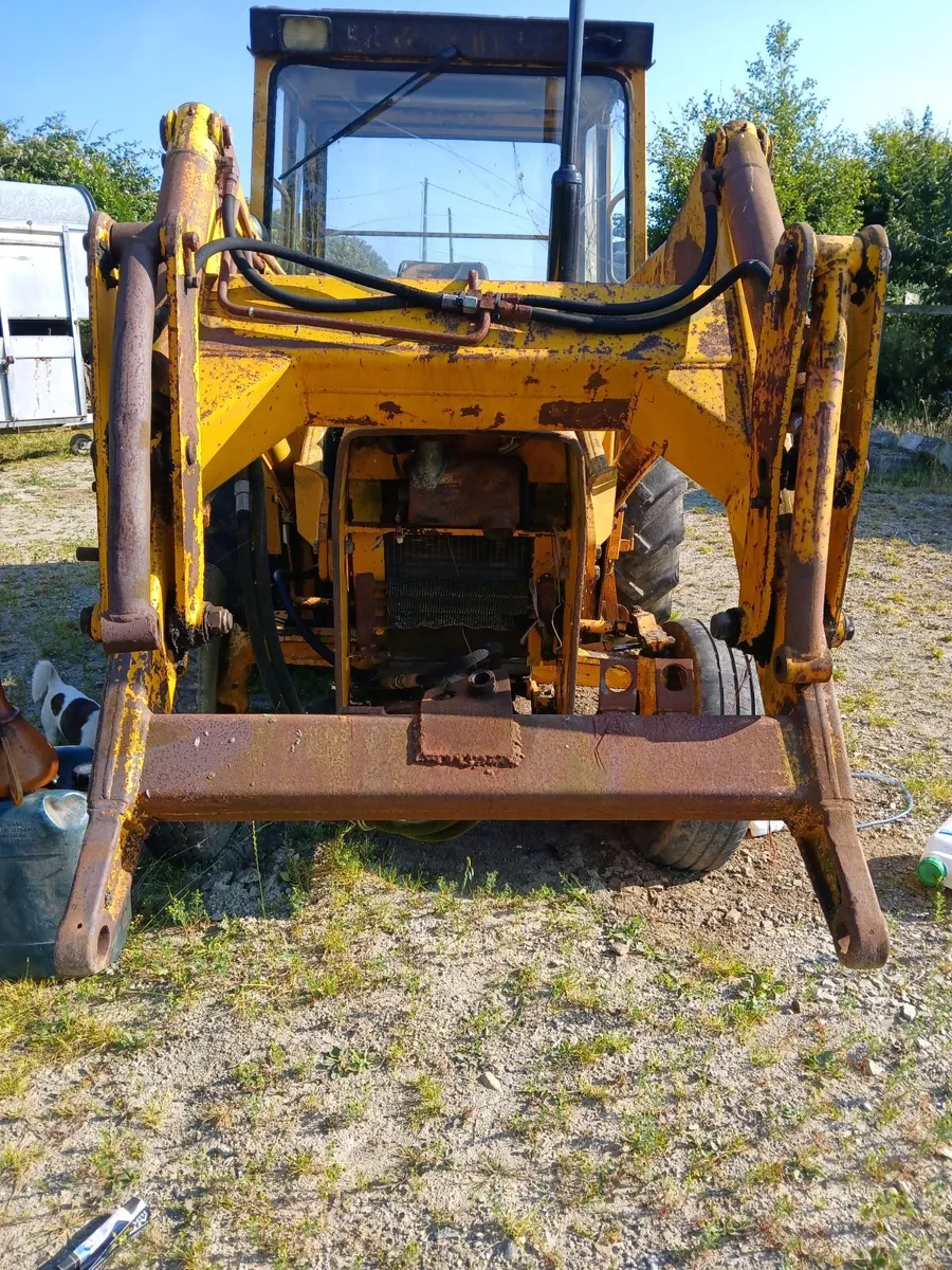 Loader for sale - Image 4