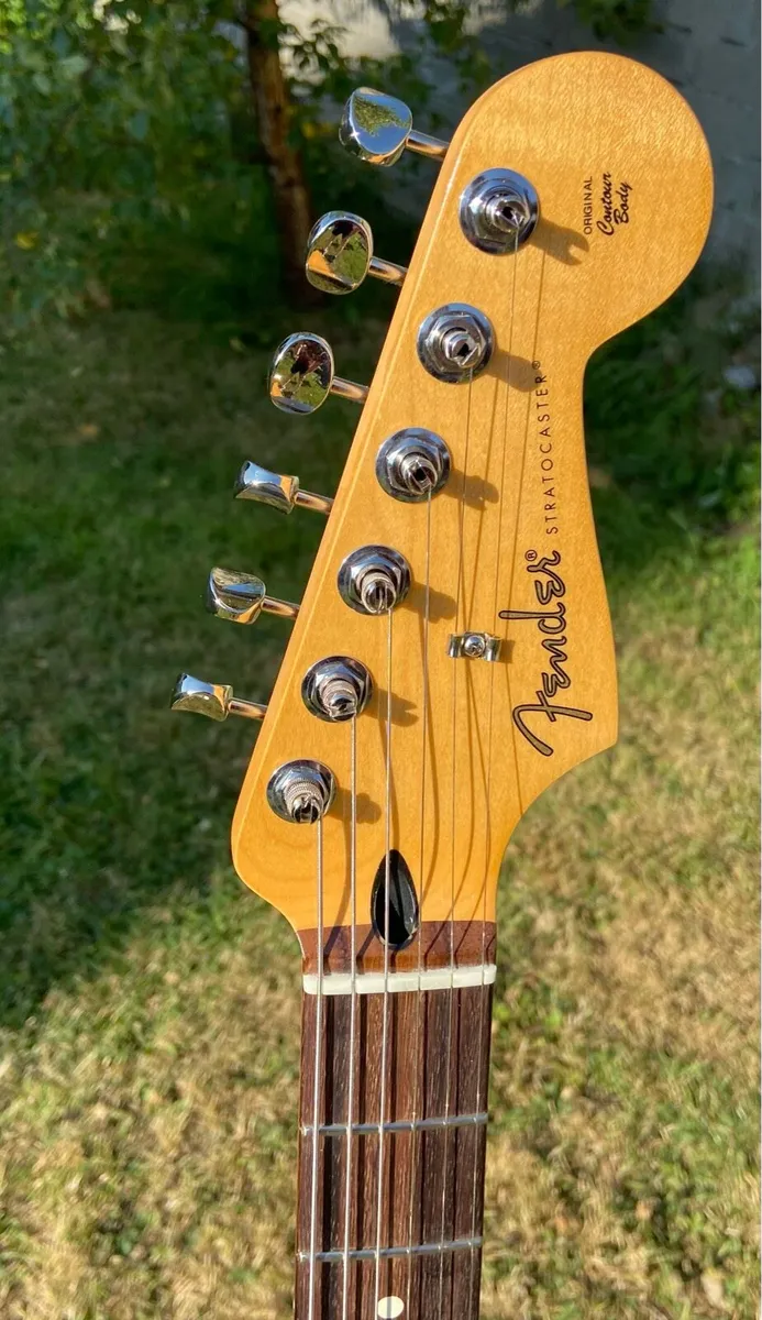 Fender Stratocaster player 2 hss - Image 4