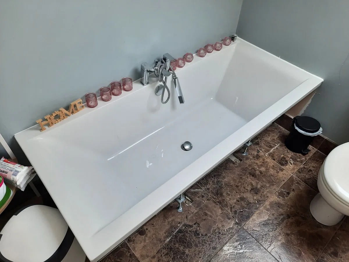 Double Ended Square Bathtub with Side, End Panels - Image 1