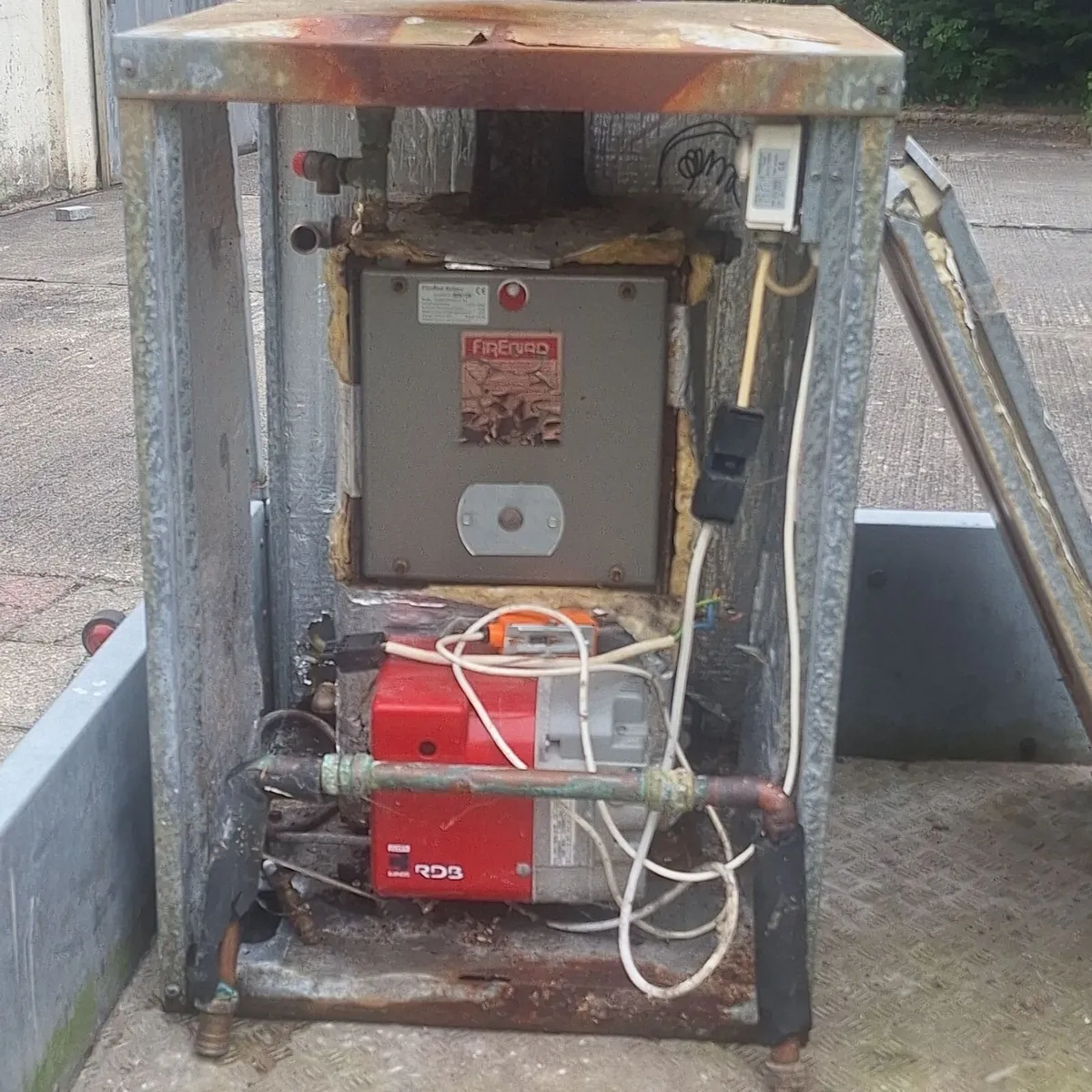 Central heating boiler
