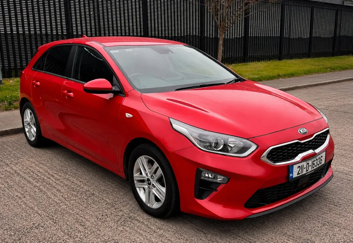 2021 Kia Ceed Commercial - Image 1