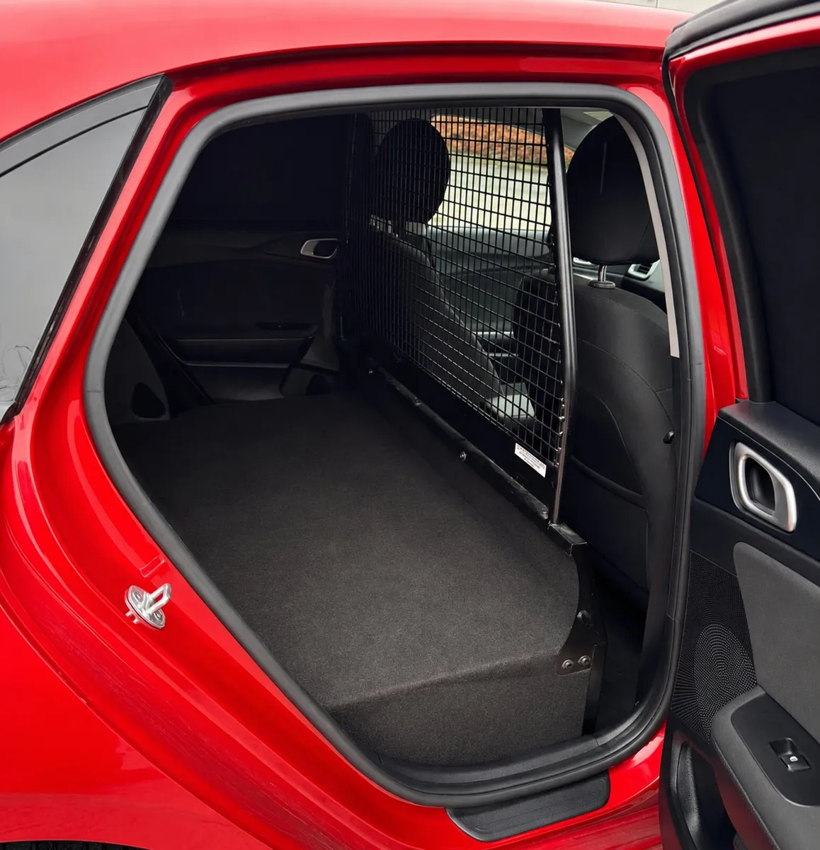2021 Kia Ceed Commercial - Image 4