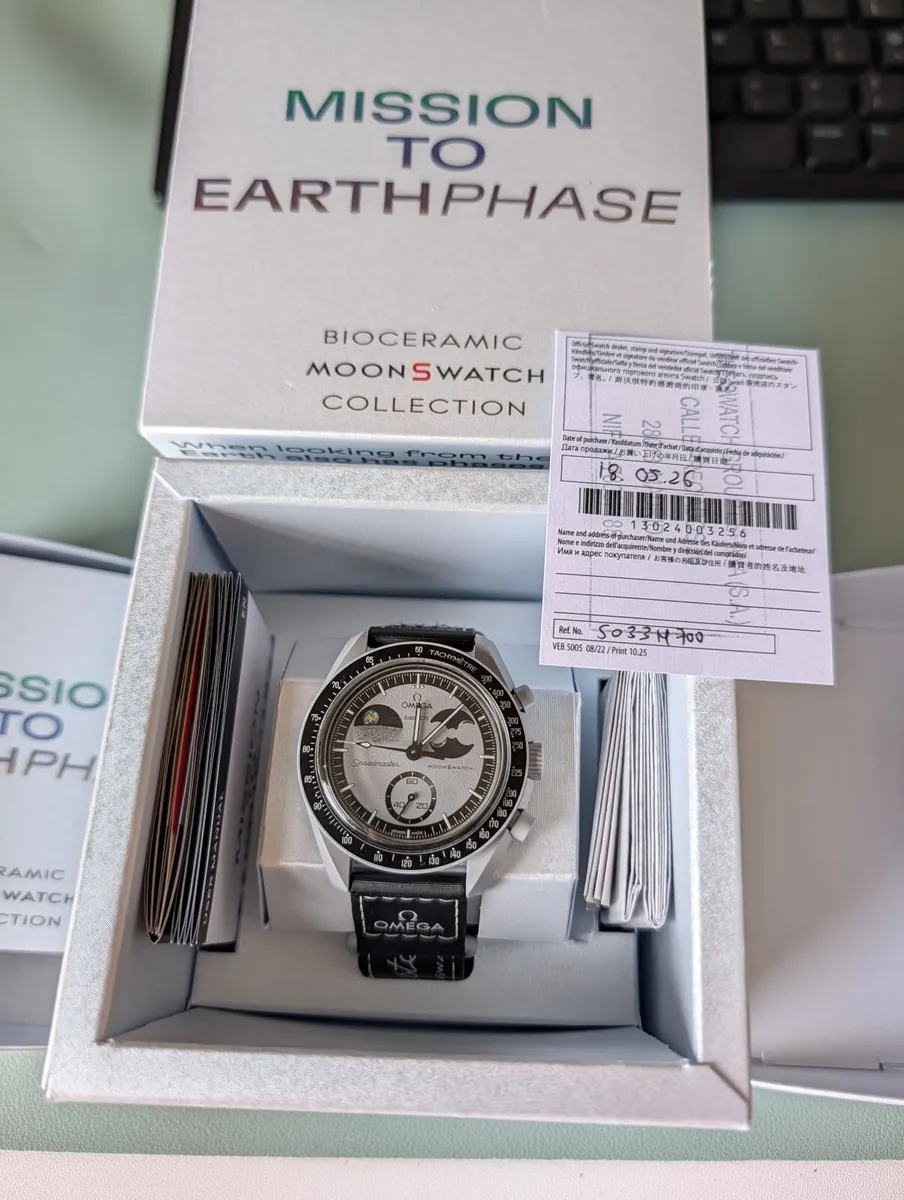 Omega x Swatch Mission to Earthphase - Image 1
