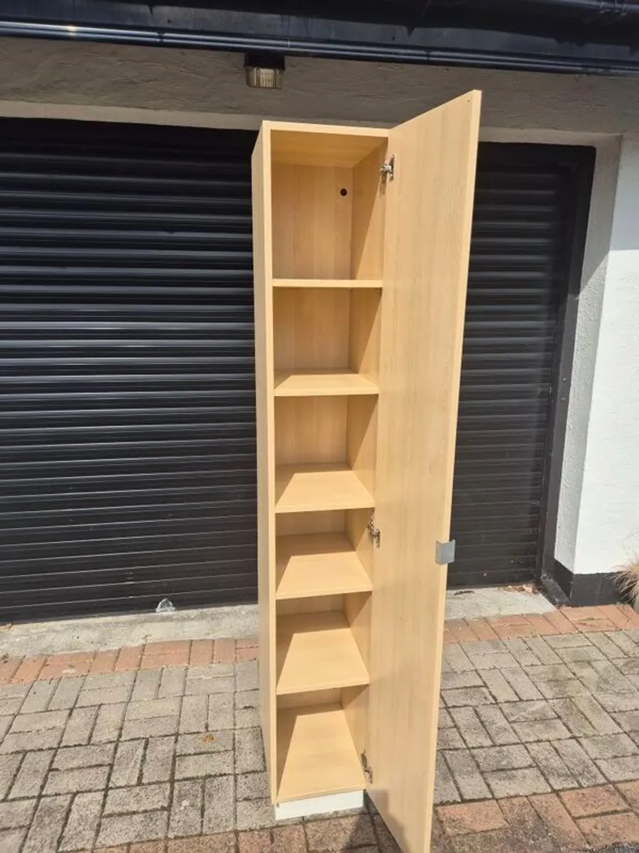 single door locker - Image 2