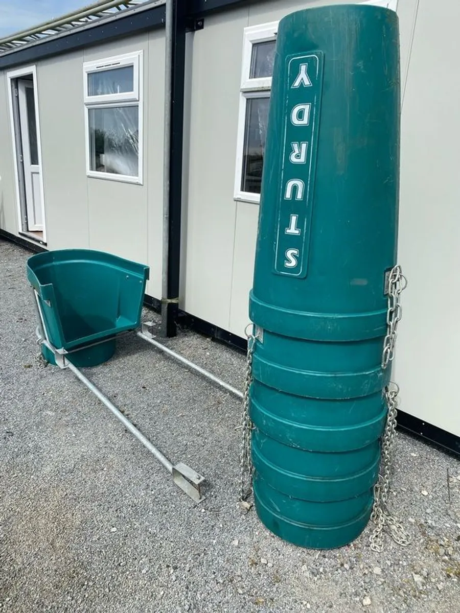Sturdy Heavy Duty Construction Rubbish Chute Complete with Hopper & Bracket - Image 1