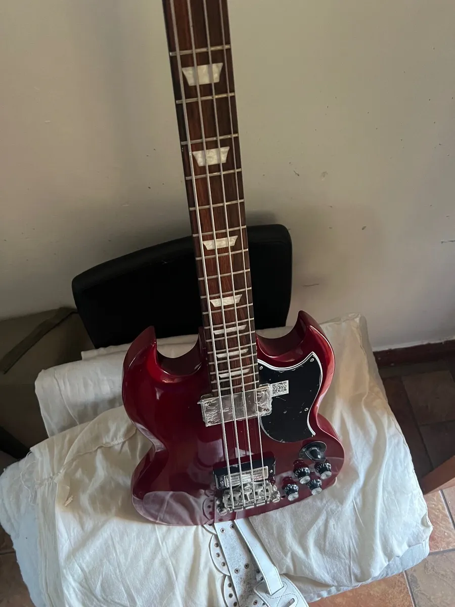 Epiphone EB-3 SG Style 4-String Electric Bass - Image 1