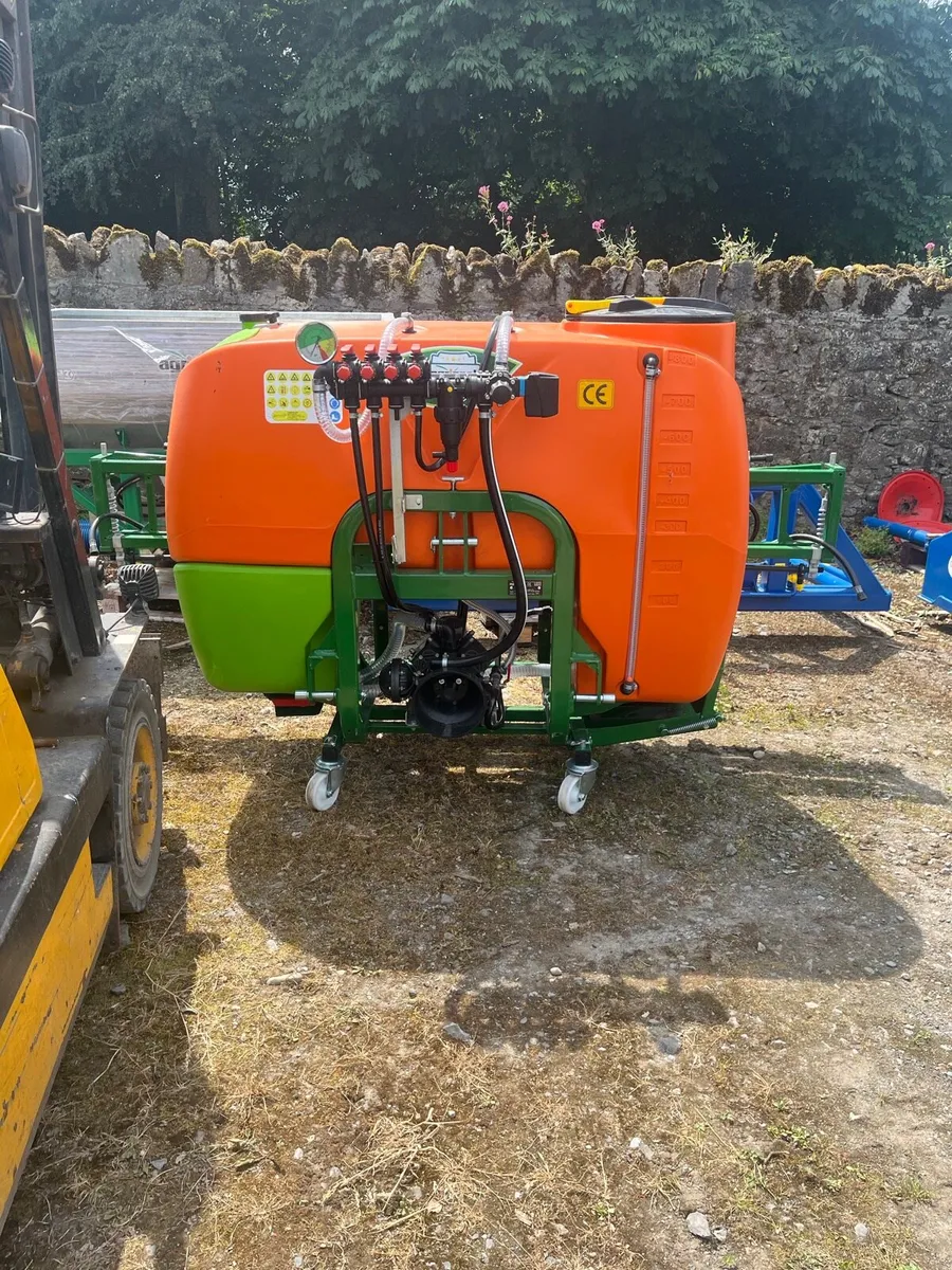 Sprayer - Image 2