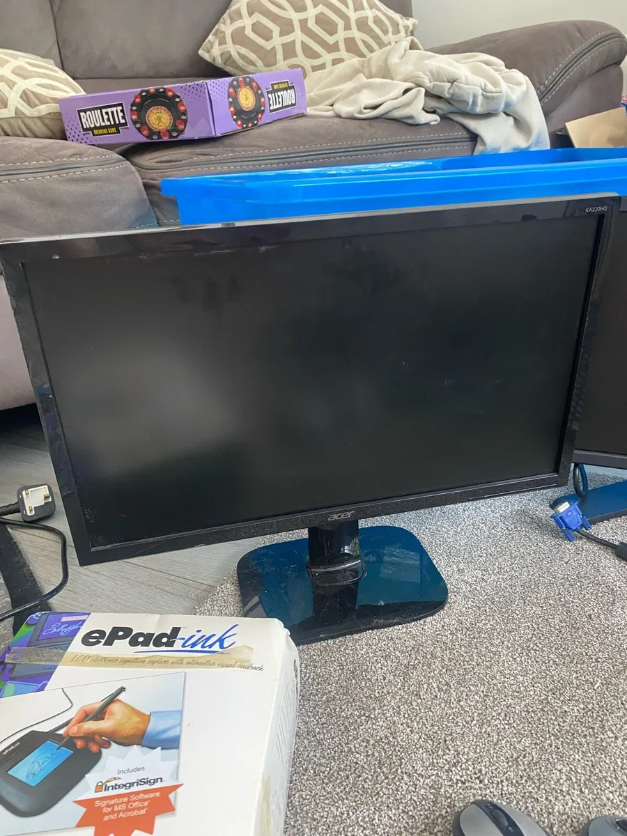 Monitors and office equipment - Image 2