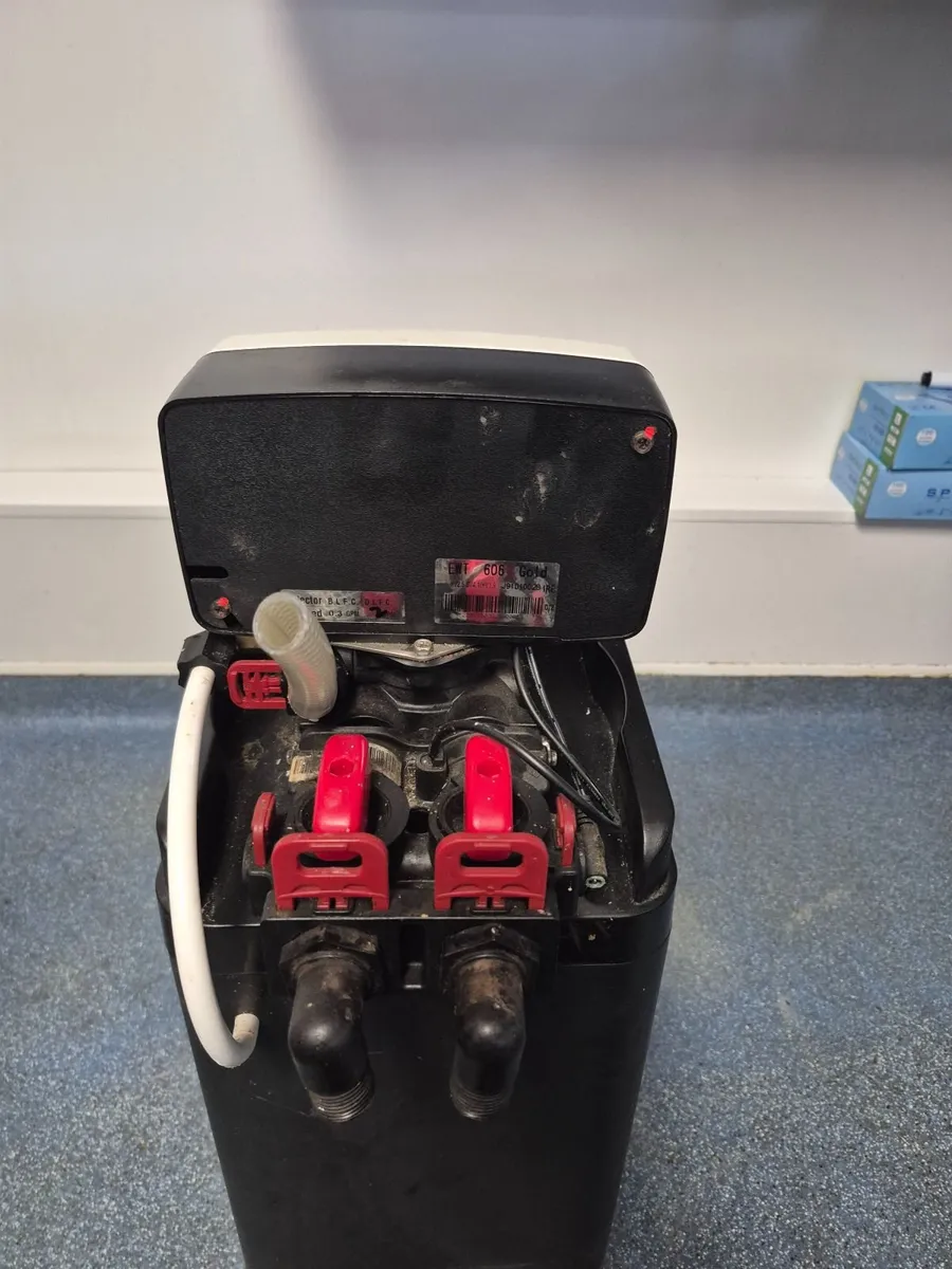 Water softener - Image 4
