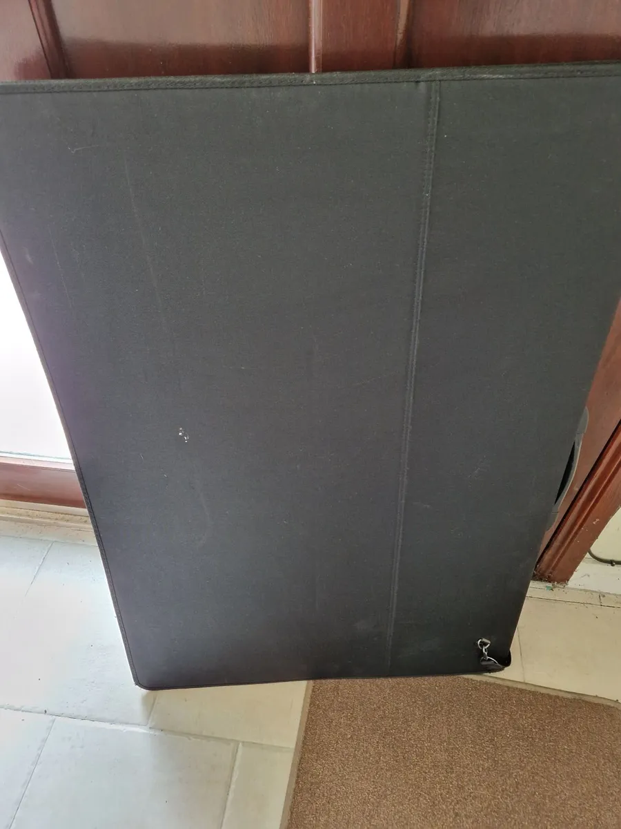 Portfolio Zipped Carry Case with Handle and Strap - Image 2