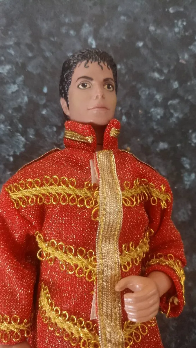 Vintage Michael Jackson figurine - Image 3