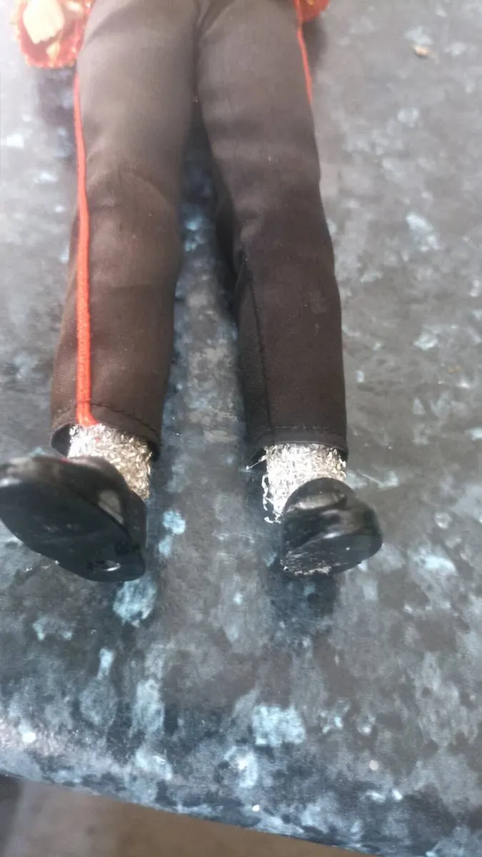 Vintage Michael Jackson figurine - Image 4