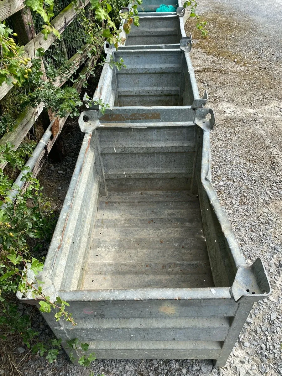 4 x Doka Heavy Duty Galvanised Boxs - Image 3