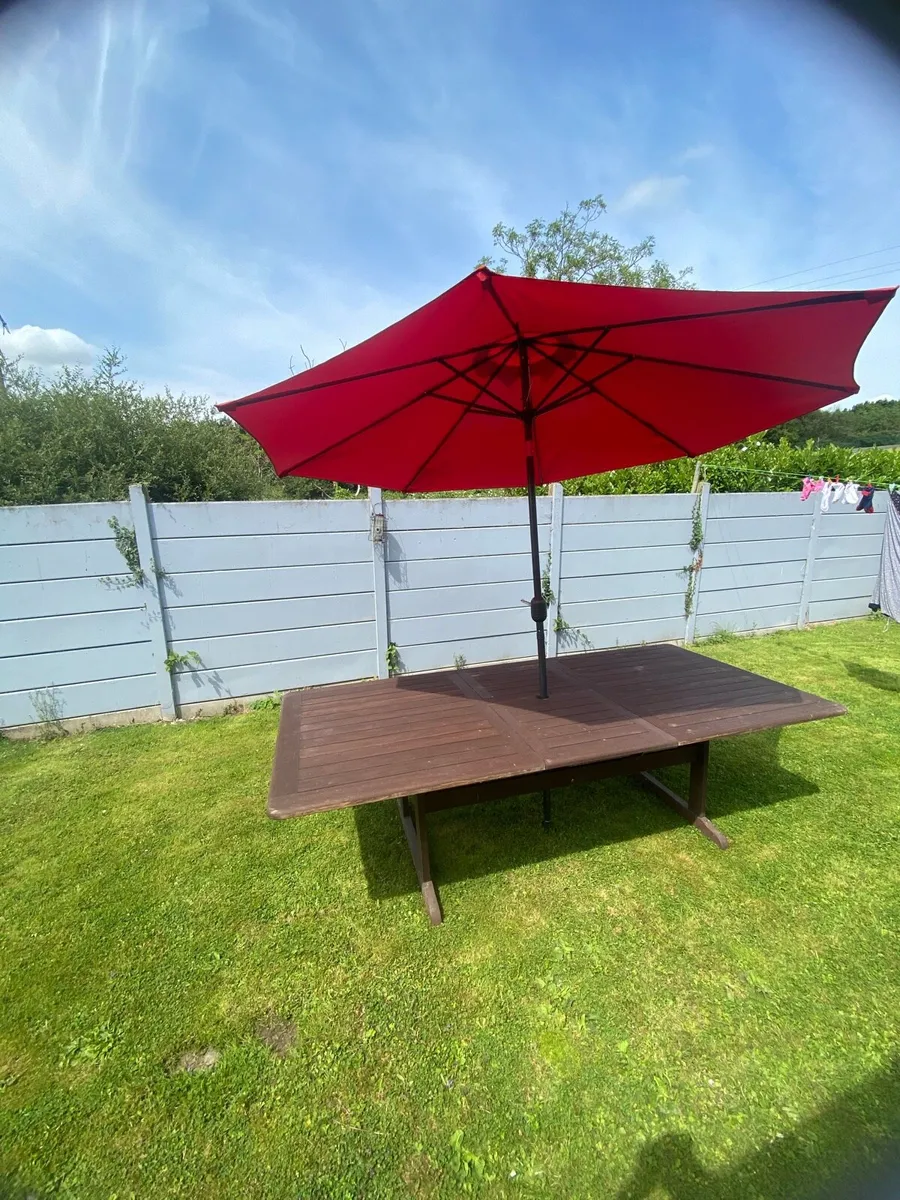 Garden table - Image 3