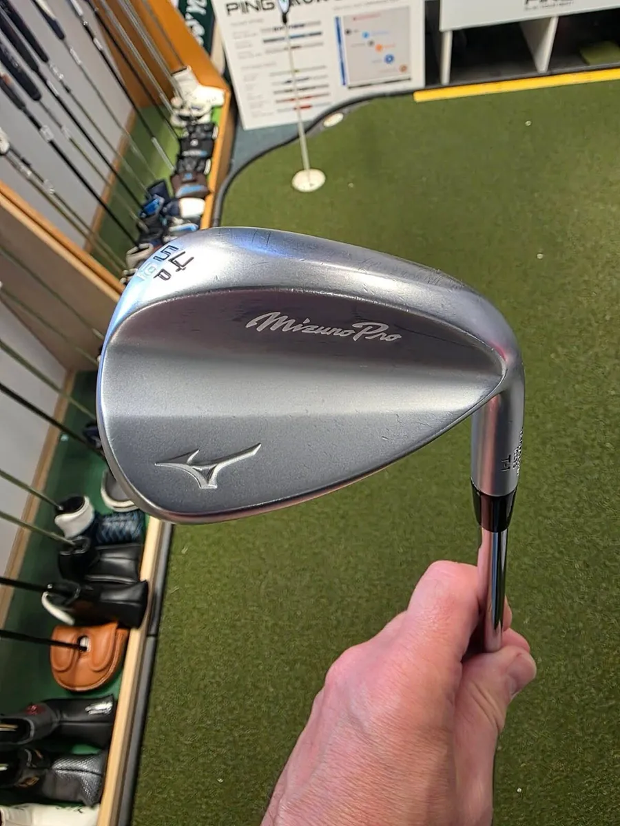 Mizuno Pro T-1 Sand Wedge - Image 1