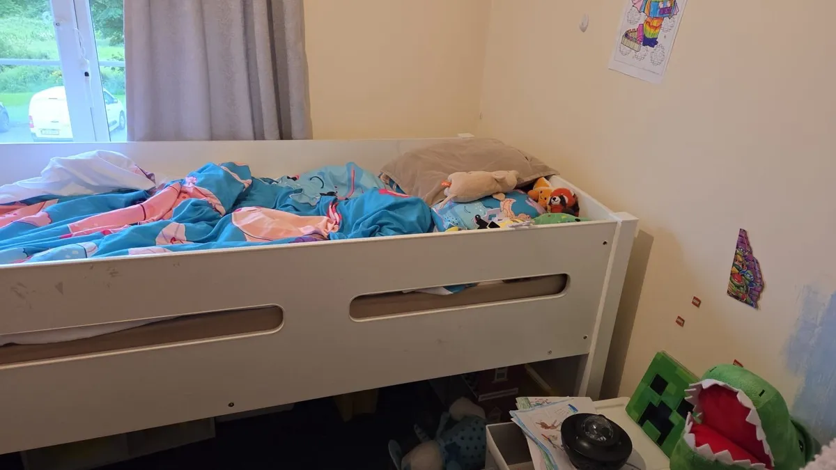 Mid sleeper bed - Image 3