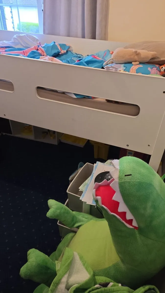 Mid sleeper bed - Image 4