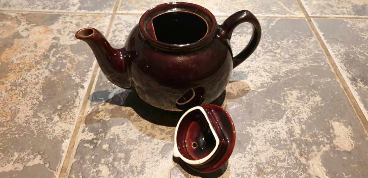 Sadler Brown Glaze Ceramic 2 Cup Teapot - Image 4