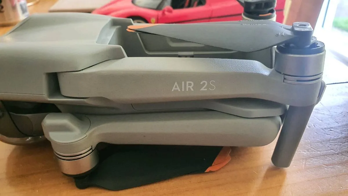 Drone DJI AIR 2S grade B combo - Image 2