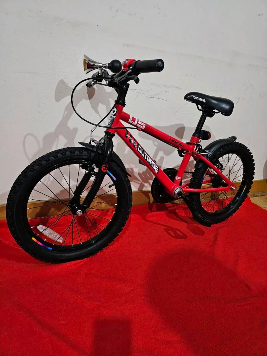 Apollo Outrage Boys Bike 16 Inch Almost New 🔥 - Image 4