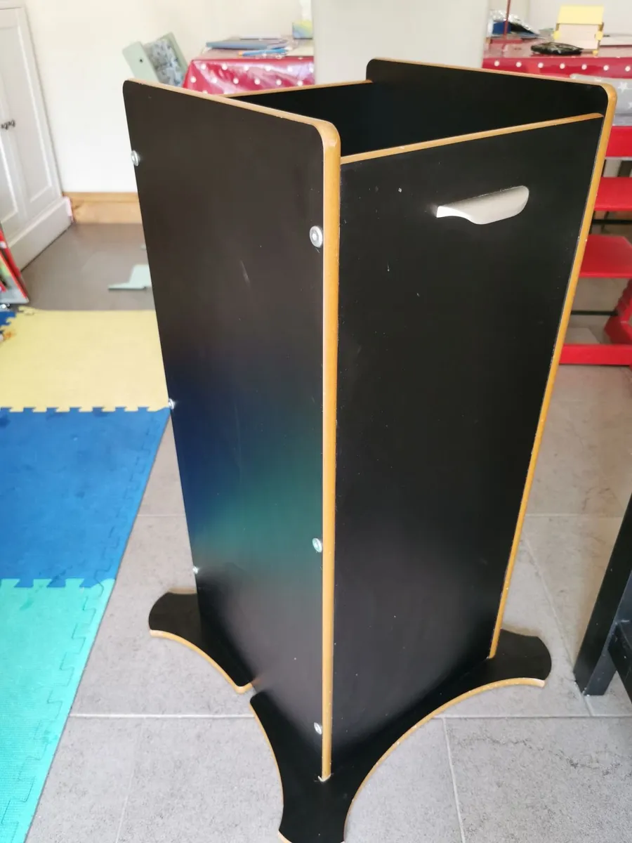 Kids Fun Pod for safe help in kitchen - Image 2