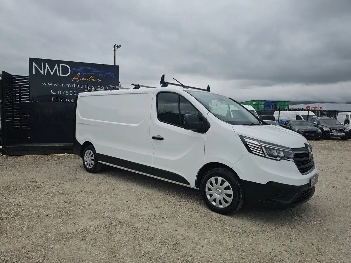 Renault Trafic 2023 - Image 1
