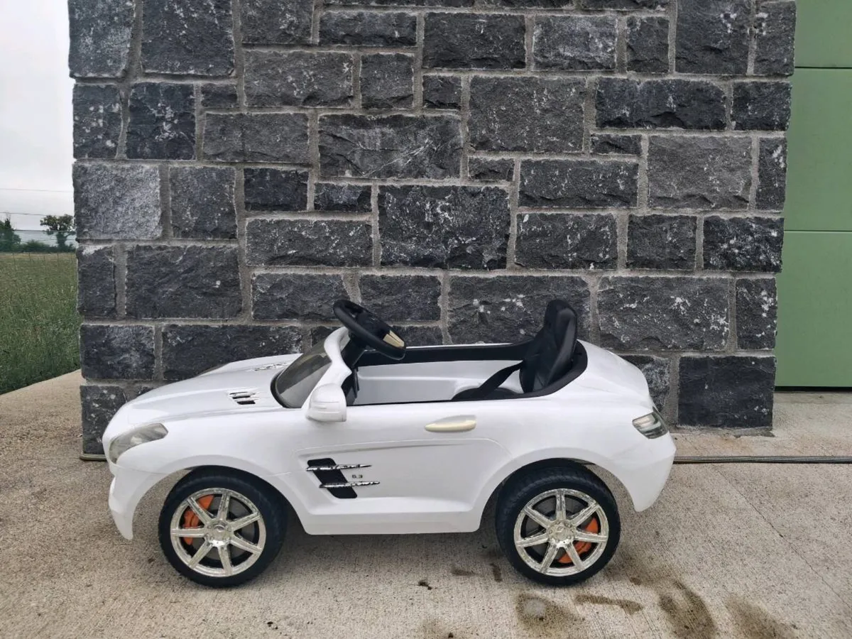 Kids Ride-On Bundle – Mercedes-Benz Electric Car + - Image 2