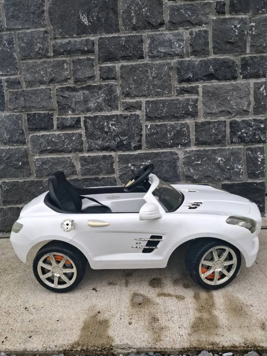 Kids Ride-On Bundle – Mercedes-Benz Electric Car + - Image 4