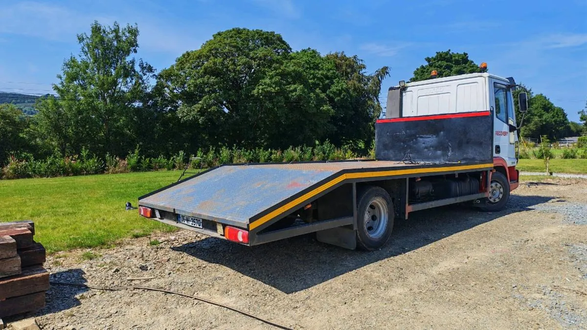 Iveco 10t Recovery - Image 3