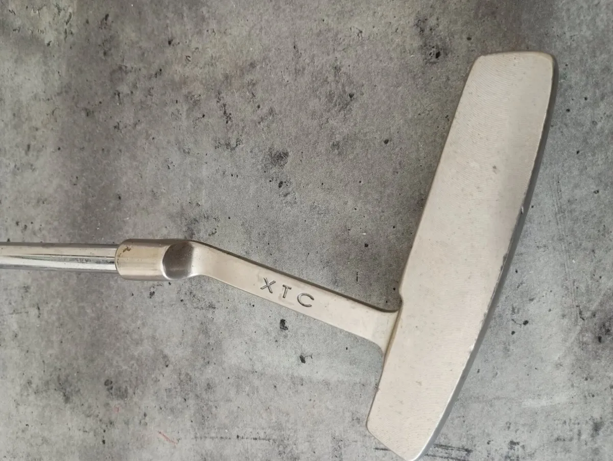 Slazenger golf putter.  Right handed club - Image 3