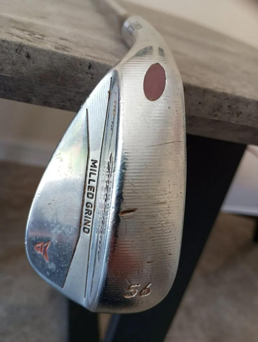 Taylormade golf wedge.  Left handed club. - Image 1