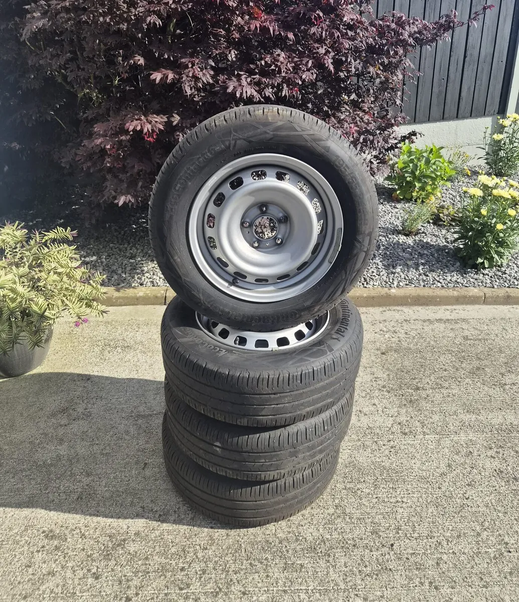 Steel rims with tyres x4 - Image 1