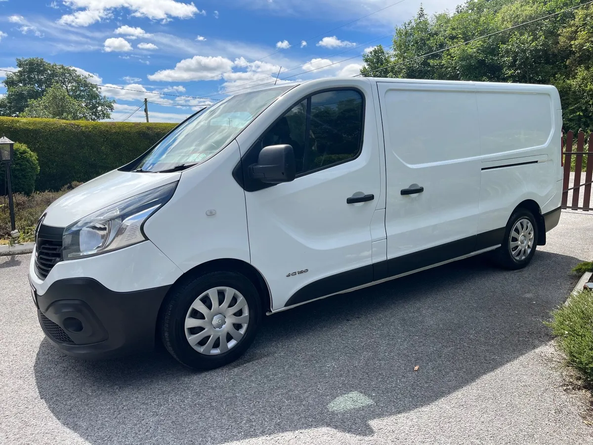 Renault Trafic  LWB 120BHP Business - Image 3