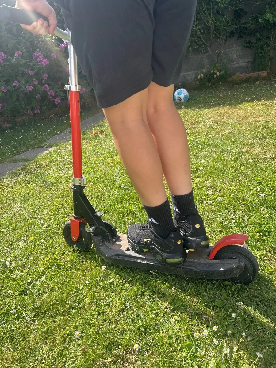Scooter & Pogo stick - Image 2