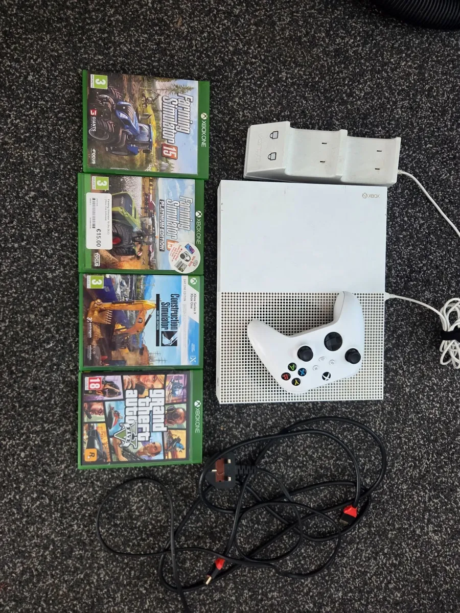 Xbox One S + 4 Games - Image 2