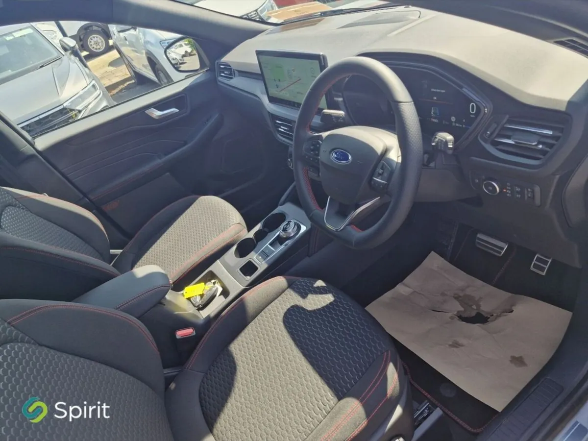 Ford Kuga 2.5 Duratec 243PS PHEV ST-Line 2 Seat va - Image 4
