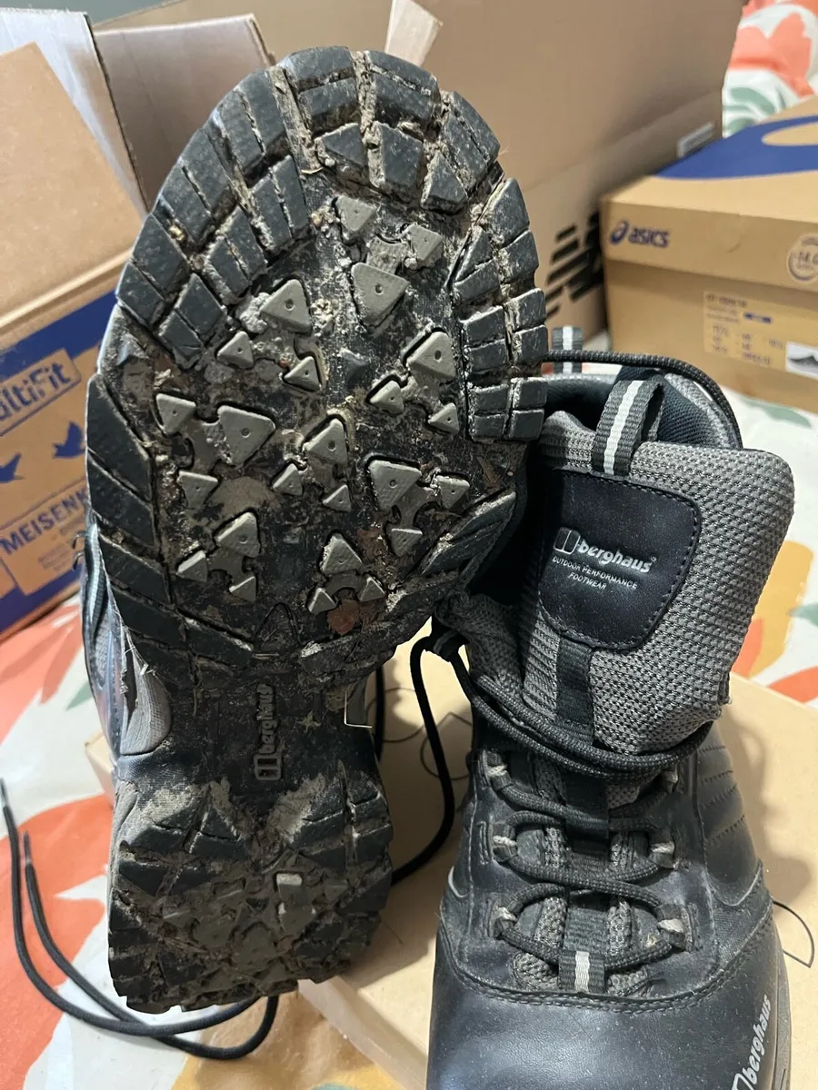 Berghaus Leather hiking boots - Image 2
