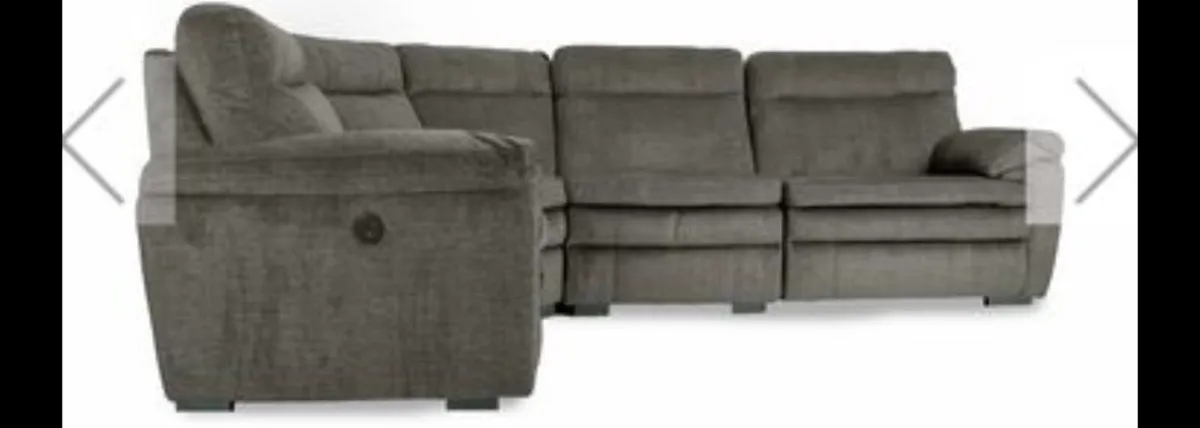 Valentino 4 piece corner sofa, electric recliner - Image 2
