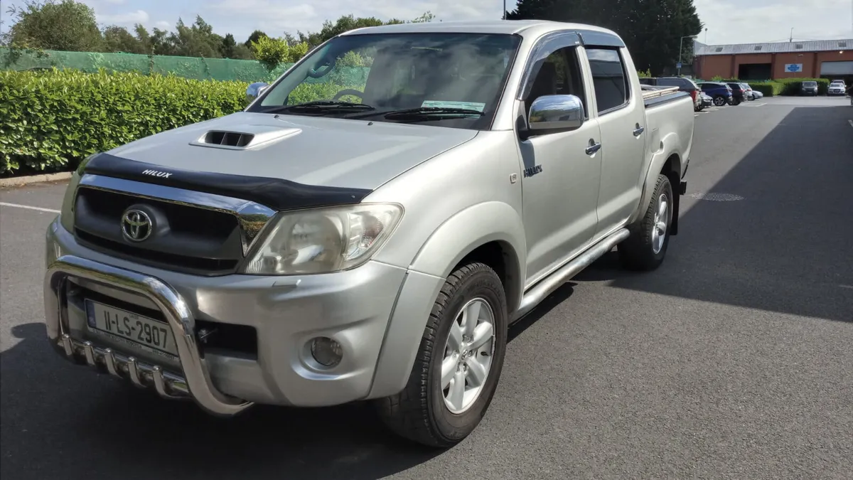 Toyota Hilux 2011  3.0 Diesel Manual - Image 1